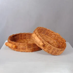 سبد میوه حصیری با دسته چوبی